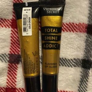 Victoria secret lip gloss.